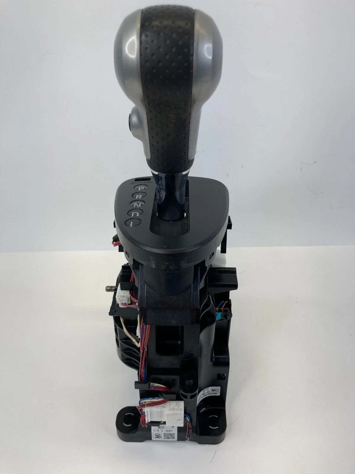 2008-2013 NISSAN ROGUE 2.5L AUTO TRANS 2WD SHIFTER SHIFT SELECTOR LEVER JM00A