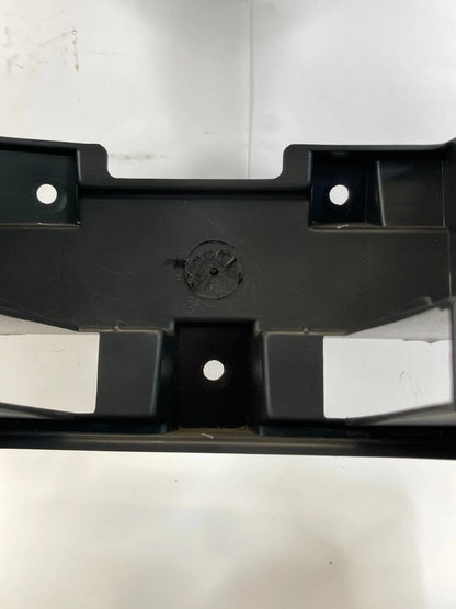 2004-2007 CADILLAC CTS CENTER DASH PANEL RADIO FRAME HOUSING TRIM BEZEL ASSY OEM