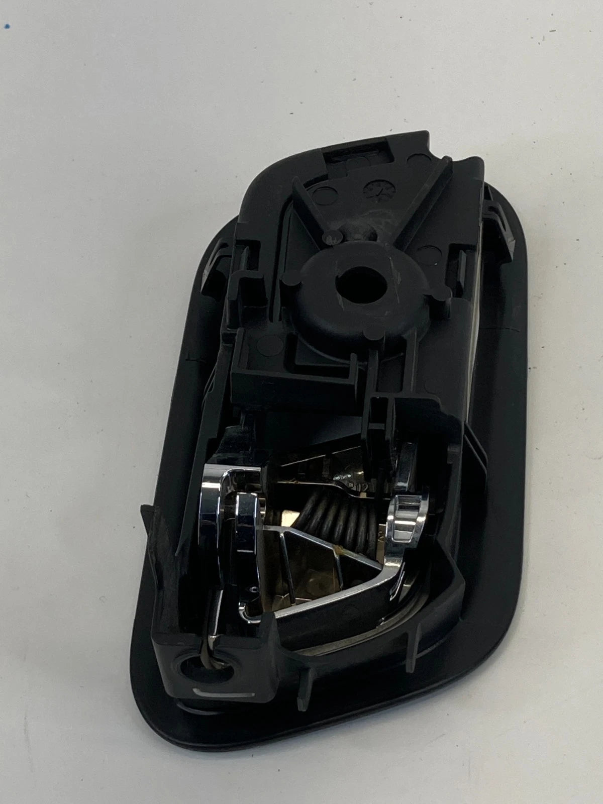 2013-2019 FORD TAURUS 13-19 POLICE INTERCEPTOR REAR LEFT INNER DOOR HANDLE OEM