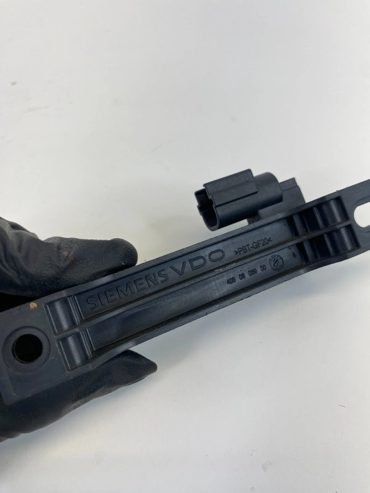 2007-2018 Nissan Altima Keyless Entry Smart Key Antenna Sensor 5WK4-8775-2463