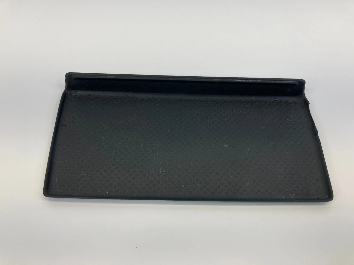 2002 03 2004 TOYOTA CAMRY CENTER CONSOLE MAT LINER BOTTOM BOX COVER 58917-AA010