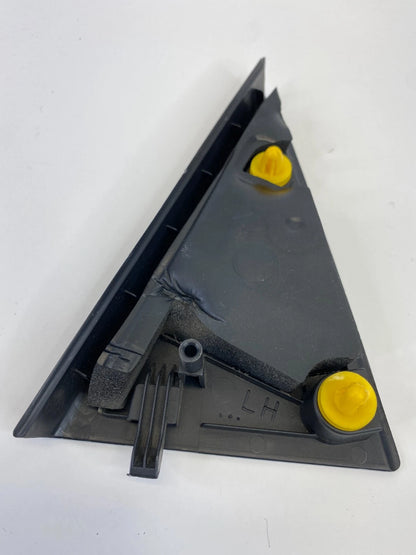 2013-2018 HYUNDAI SANTA FE SPORT REAR LEFT INNER DOOR CORNER MOLDING COVER OEM