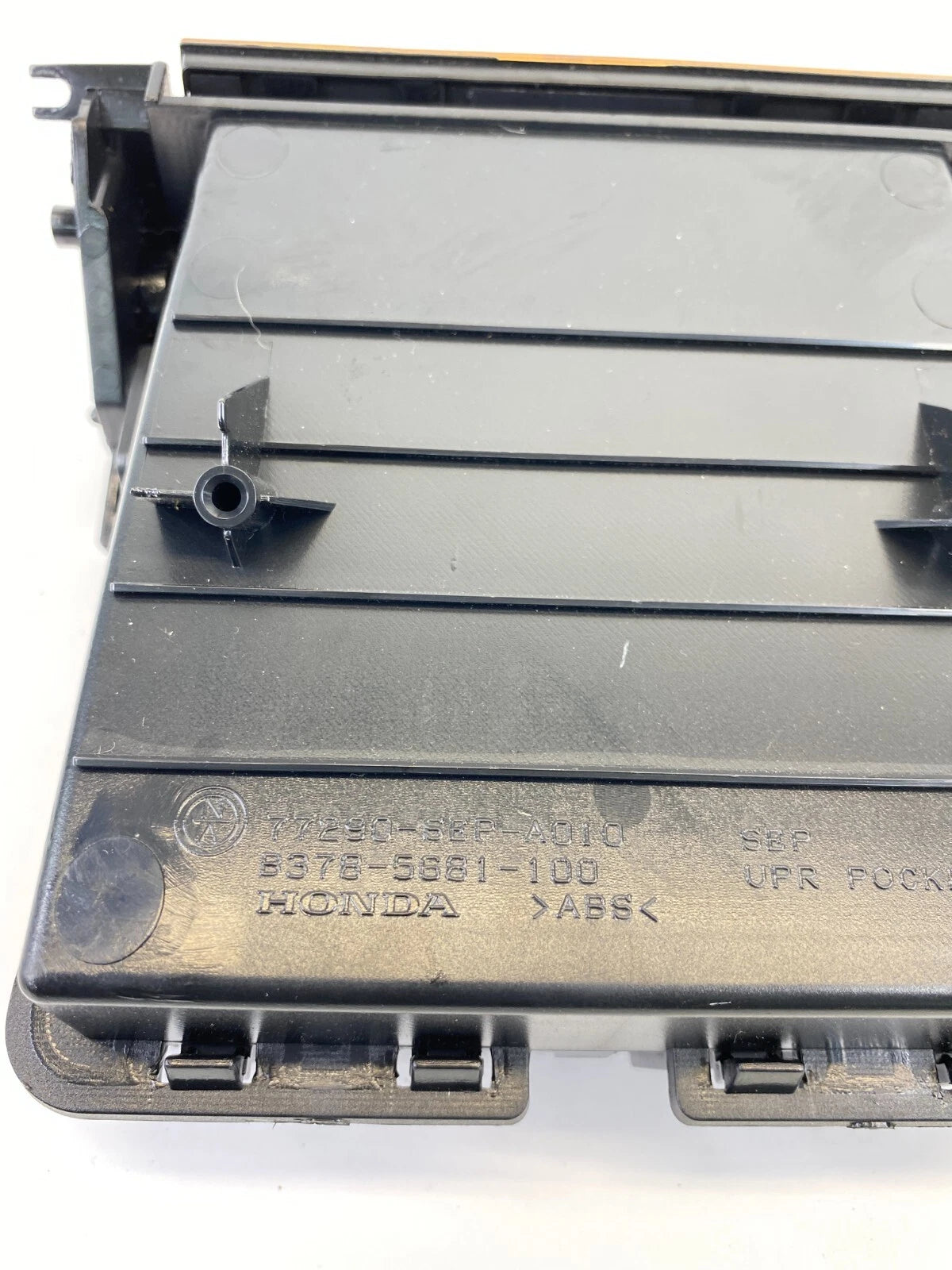 2004-2008 ACURA TL A/T CENTER CONSOLE STORAGE BOX COMPARTMENT 77290-SEP-A010 OEM