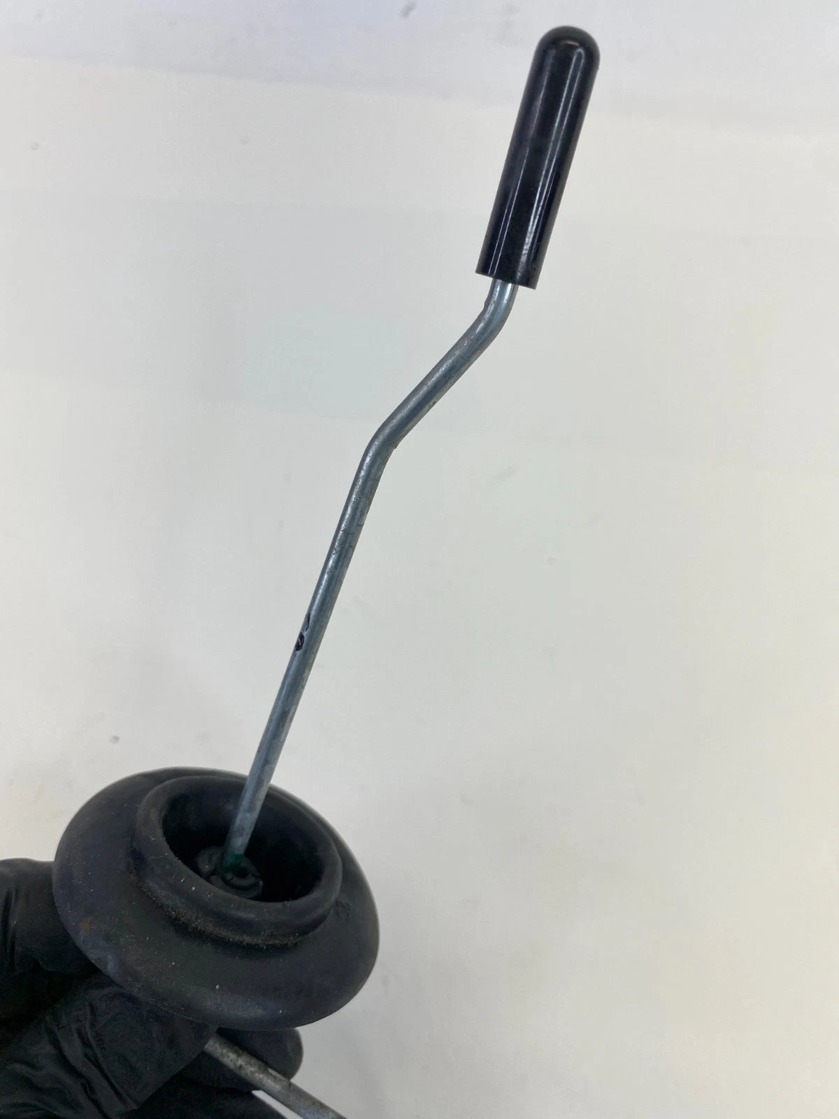 2007-2015 MINI COOPER FRONT RIGHT PASSENGER SIDE DOOR LOCK OPERATING ROD OEM