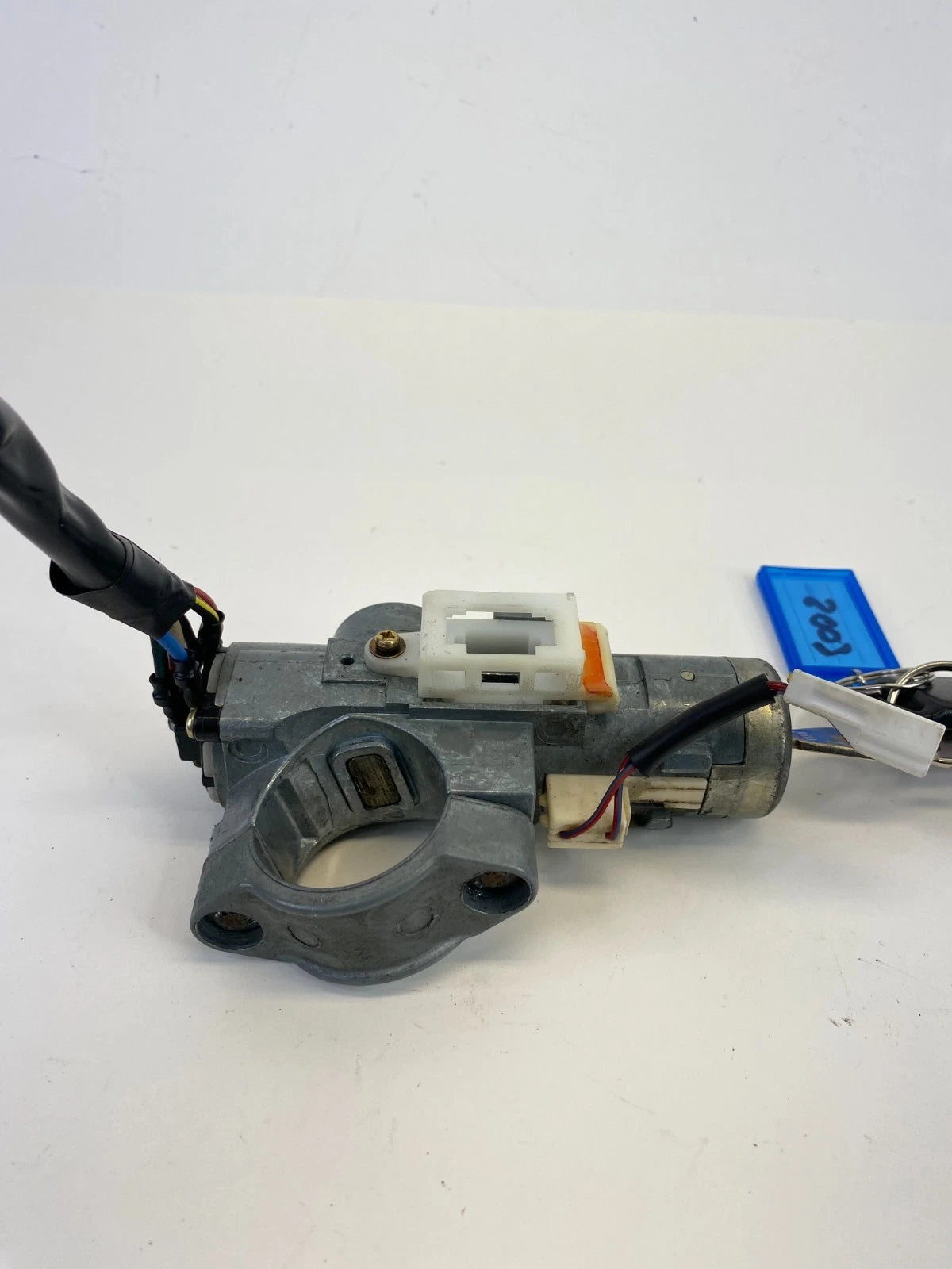 2000-2004 NISSAN XTERRA IGNITION SWITCH LOCK CYLINDER W/ KEY OEM