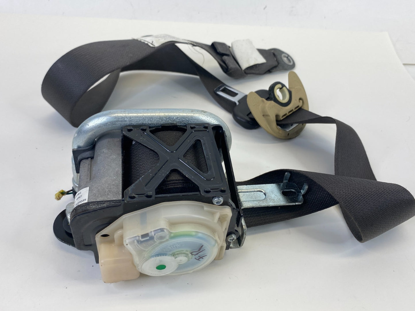 2009 2010 Hyundai Sonata Front Right Passenger Seat Belt Safety Retractor OEM