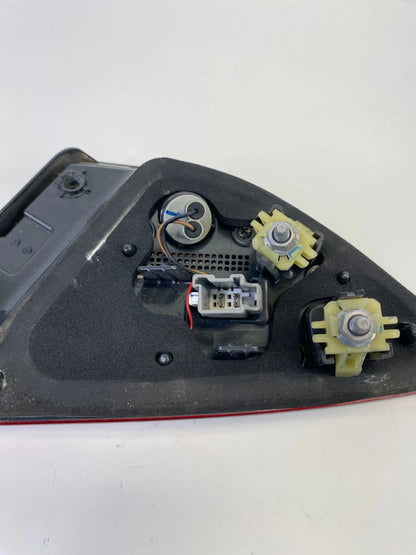 2015-2017 Chrysler 200 Sedan Rear Left Side Tail Light Taillight Inner Lamp OEM