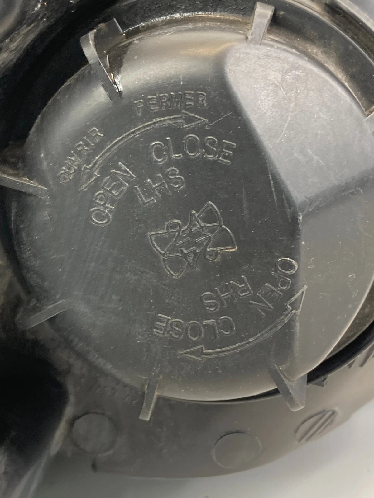 09-12 CHEVY TRAVERSE W/O PROJECTOR RIGHT PASSENGER HEADLIGHT HEADLAMP 20794802