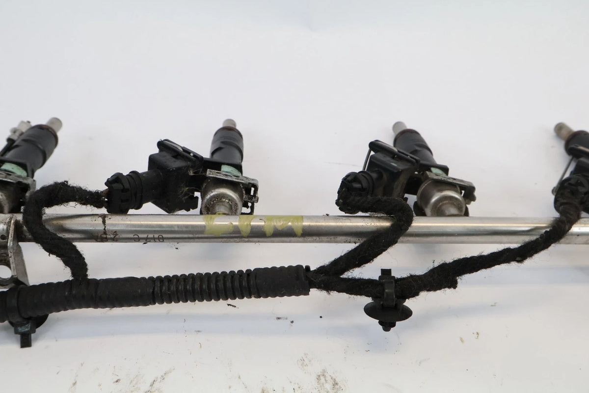 2011-2015 CHEVROLET CRUZE 1.8L FUEL INJECTORS RAIL ASSEMBLY WITH HARNESS OEM