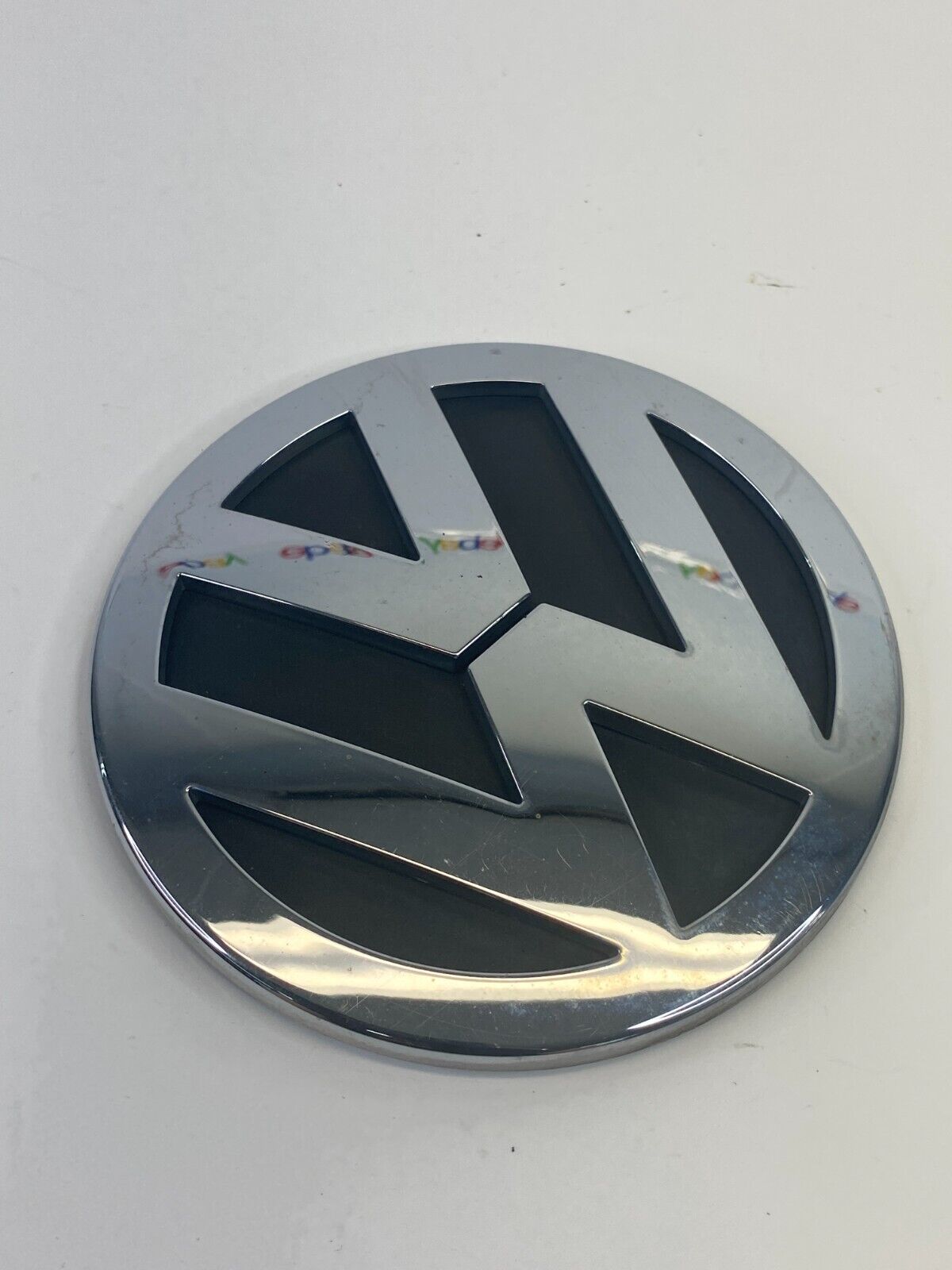 2009-2014 Volkswagen Routan Rear Liftgate Emblem Badge Logo Symbol 05113462 OEM