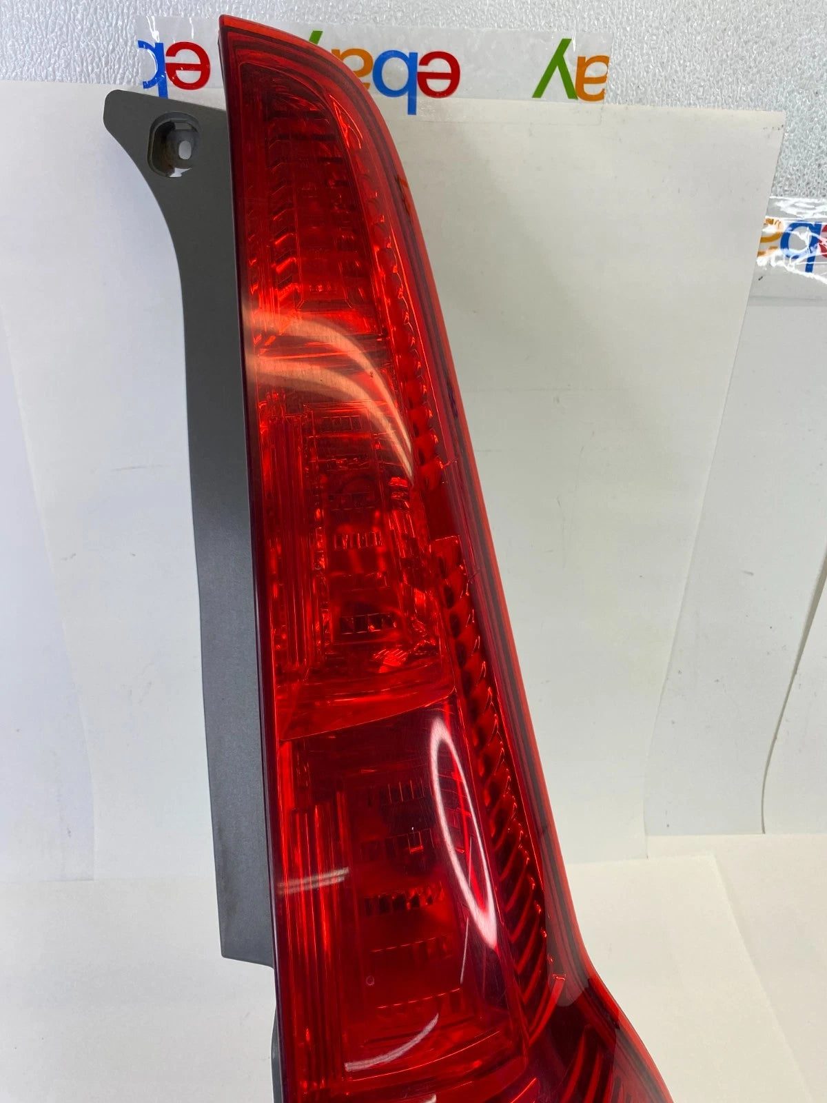 2007-2011 HONDA CR-V REAR RIGHT PASSENGER SIDE TAILLIGHT TAIL LAMP ASSY OEM
