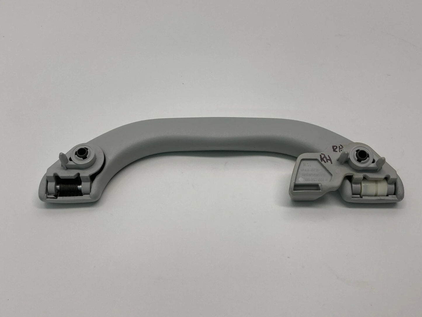 2001-2003 VOLKSWAGEN PASSAT REAR RIGHT SIDE ROOF GRAB GRIP HANDLE 3B0-857-608-B