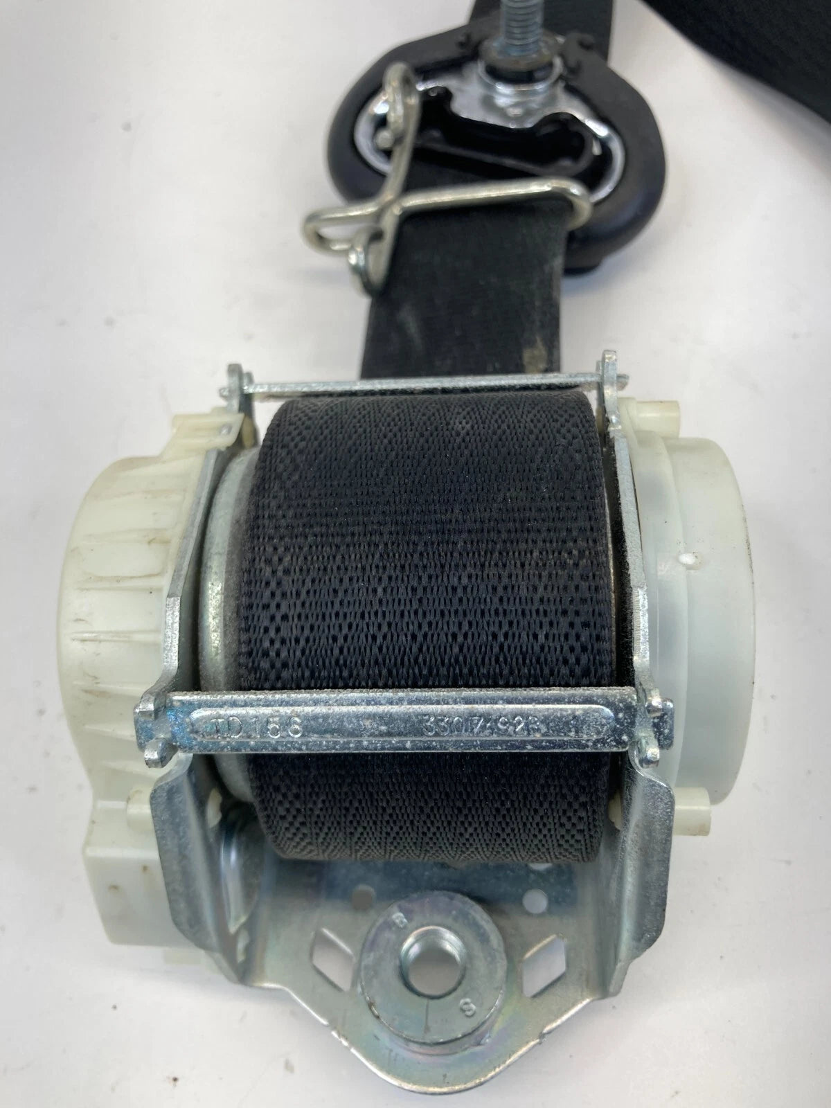 08 09 10 11 FORD FOCUS SEDAN FRONT RIGHT PASSENGER SIDE SEAT BELT RETRACTOR OEM