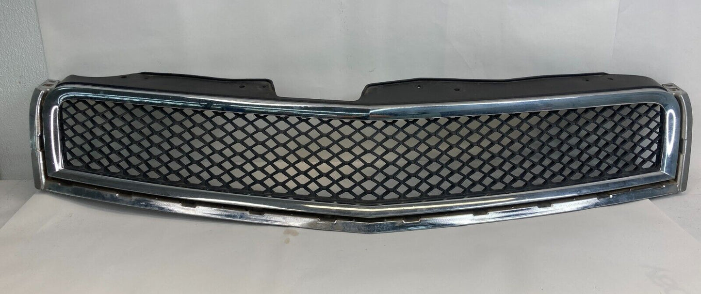 2009-2012 Chevrolet Traverse Front Bumper Upper Grill Grille Assembly 15944627