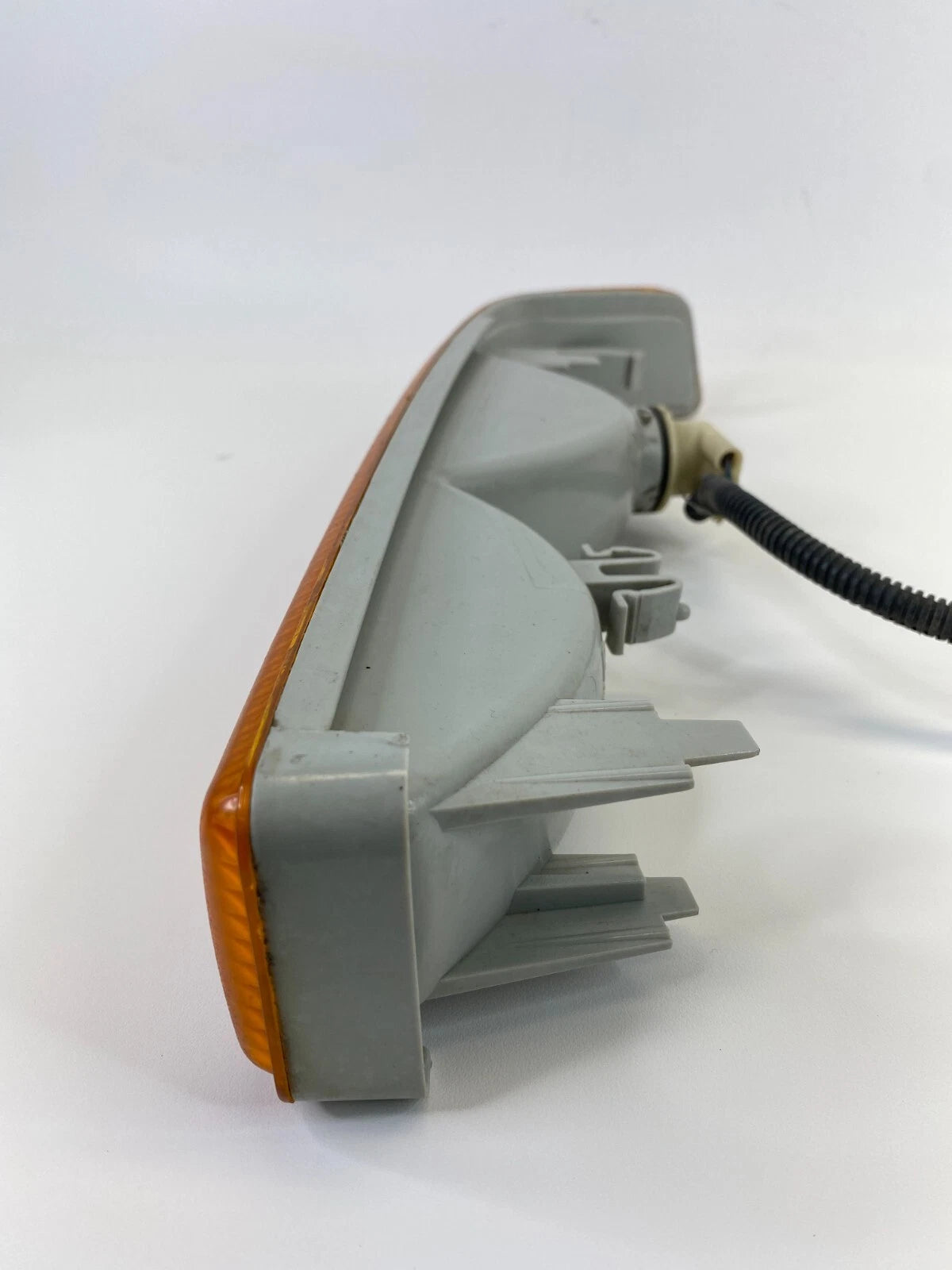 1998-2004 CHEVROLET S10 FRONT RIGHT FR RH PARK TURN SIGNAL LAMP LIGHT OEM