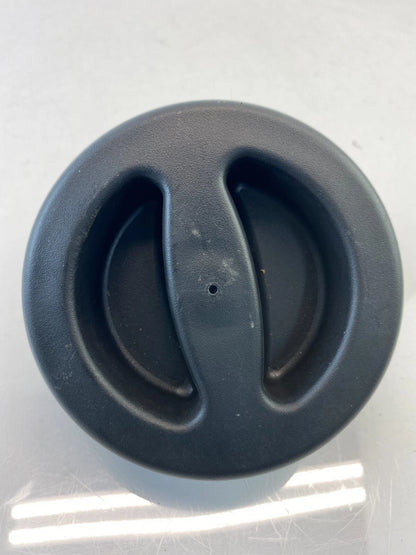 2005-2012 CHEVROLET EQUINOX SUV 4-DR SPARE TIRE LOCK DOWN HOLDER BOLT ASSEMBLY