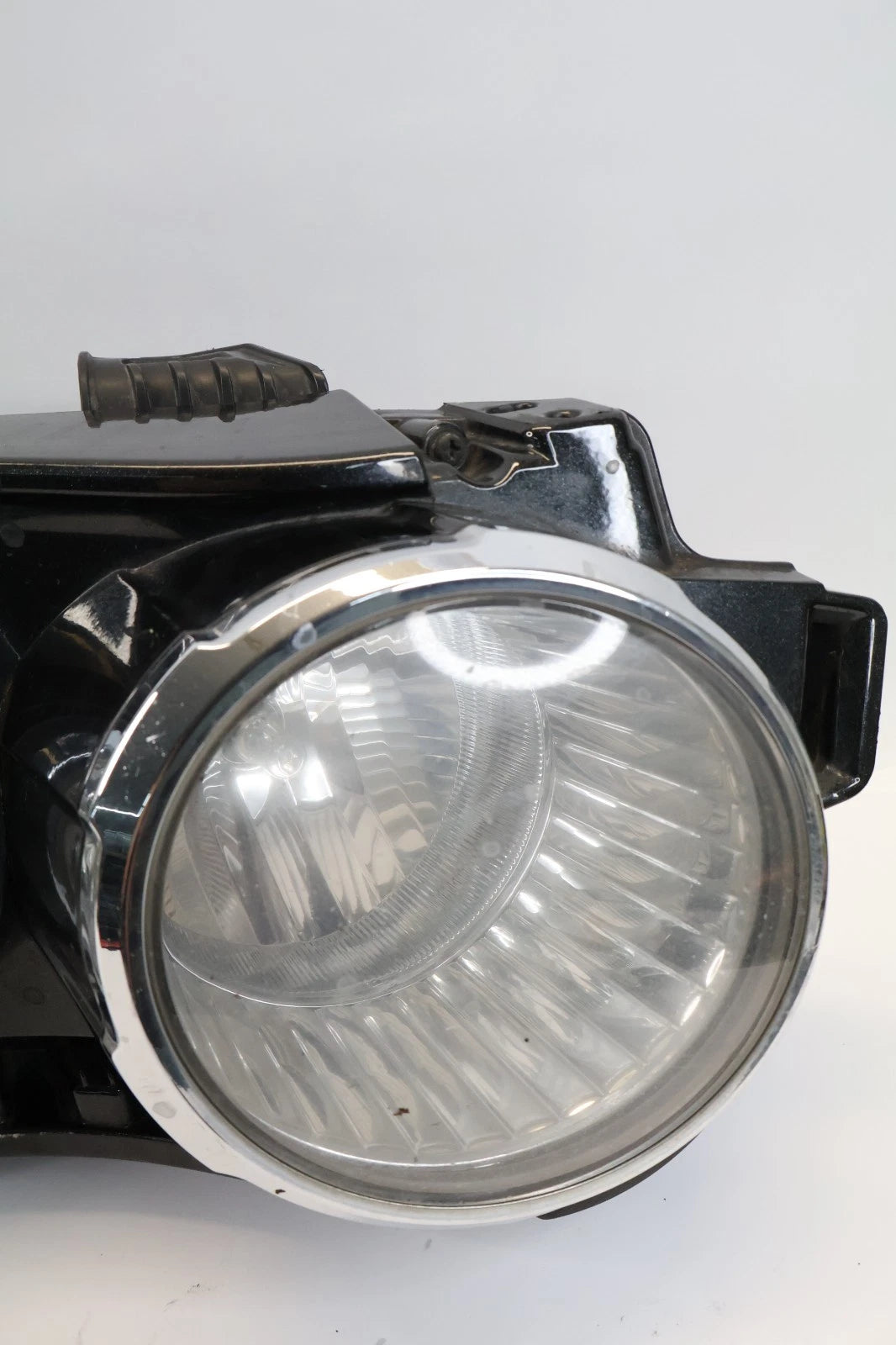 2012-2016 CHEVROLET SONIC FRONT RIGHT PASSENGER HEADLIGHT HEADLAMP 96830972 OEM