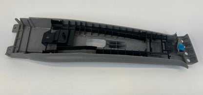 04-07 TOYOTA HIGHLANDER LEFT CENTER UPPER B PILLAR COVER TRIM 62420-48060 OEM