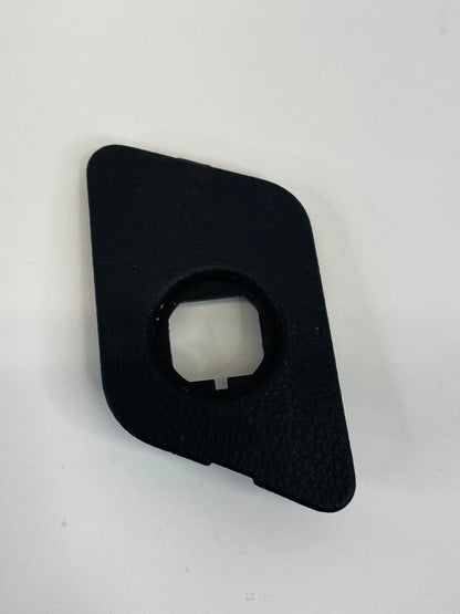 2003-2007 NISSAN MURANO RIGHT SIDE DASH AMBIENT LIGHT SENSOR SWITCH COVER BEZEL