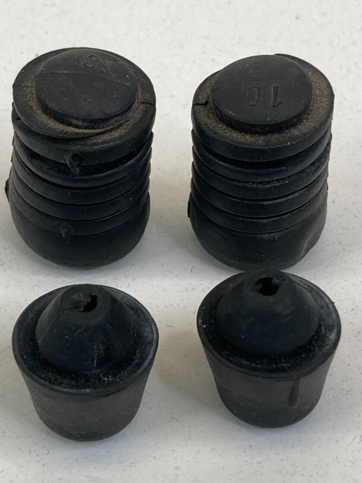 2004-2009 Kia Spectra Hood Rubber Cushion Buffer Stopper Bumper Set OEM