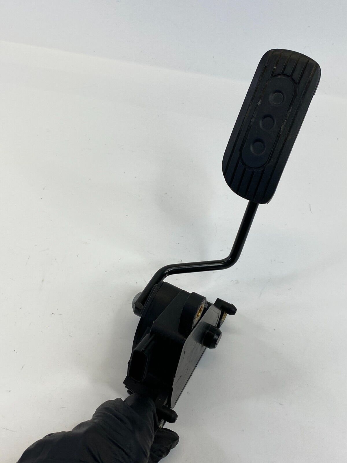 2007 08 09 10 2011 Nissan Versa Pedal Accelerator Travel Sensor 18002-AX700