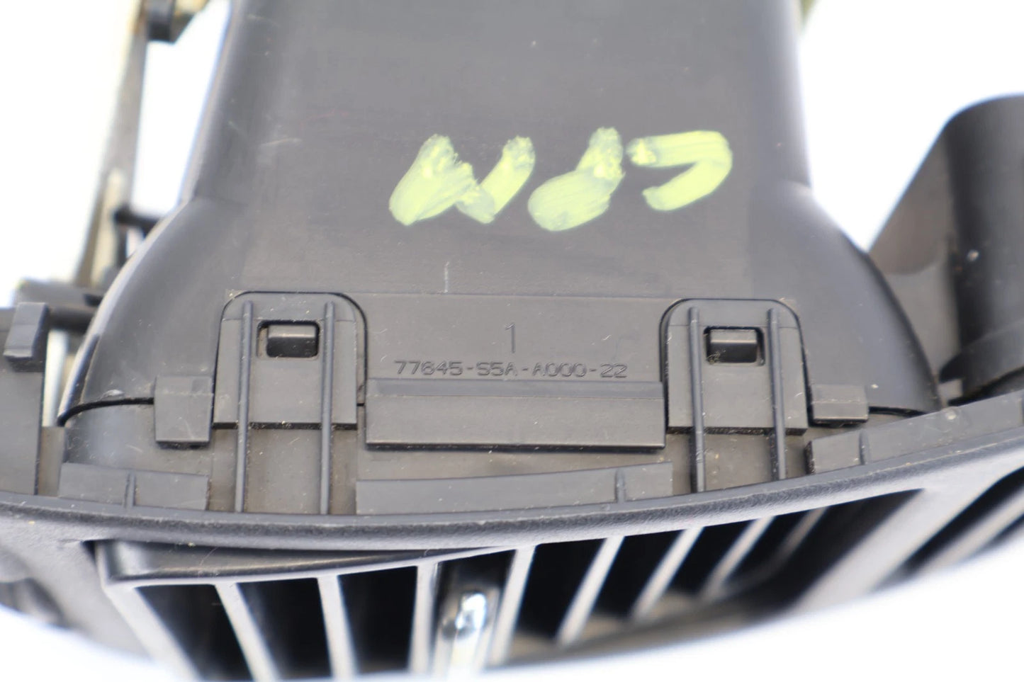 2001-2005 HONDA CIVIC DASH RH PASSEGER SIDE A/C AIR VENT GRILLE OEM 77645-S5A-A0