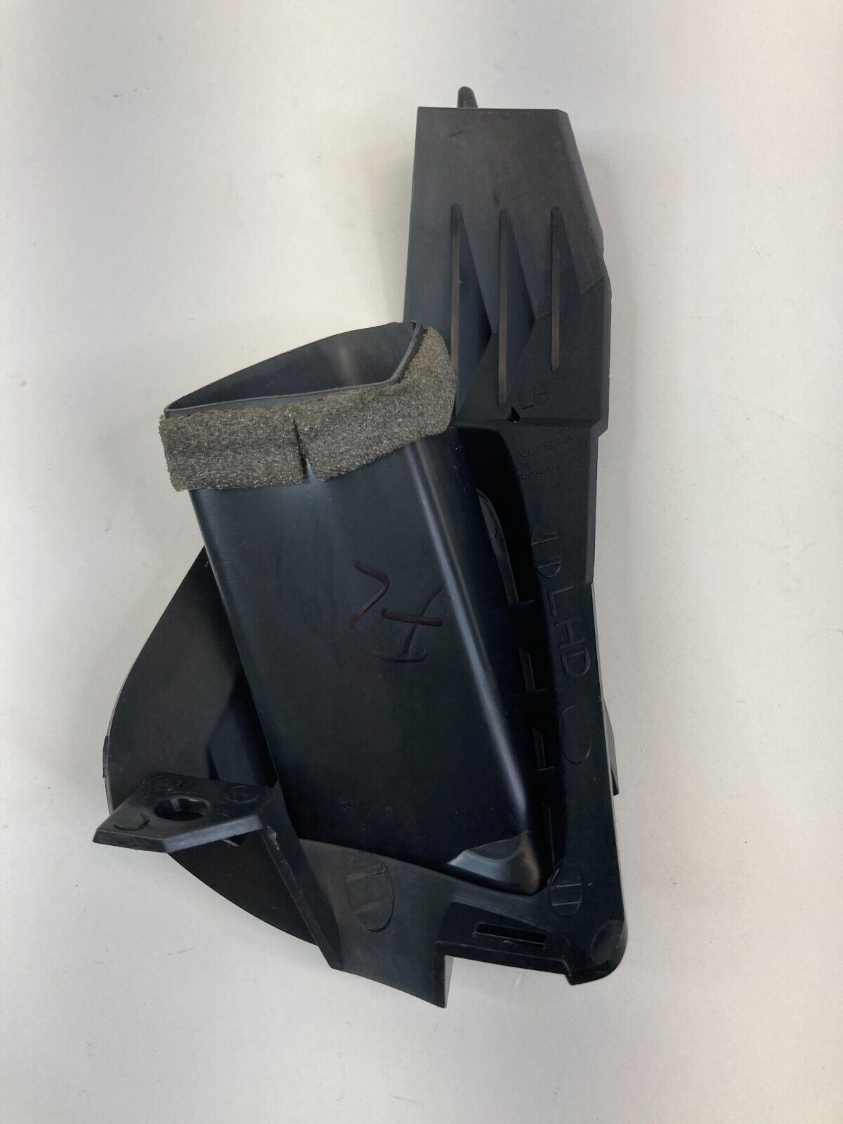 2011-2017 Nissan Juke Dash Left Driver Side Defroster Vent Grille Outlet OEM