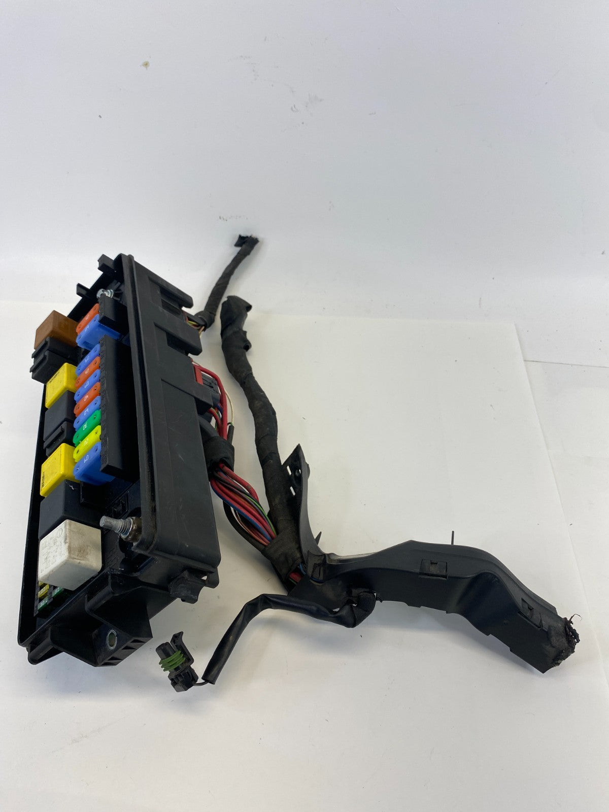 2003-2011 Saab 9-3 2.0L Engine Compartment Fuse Box Relay Box W/ Cap 12800998