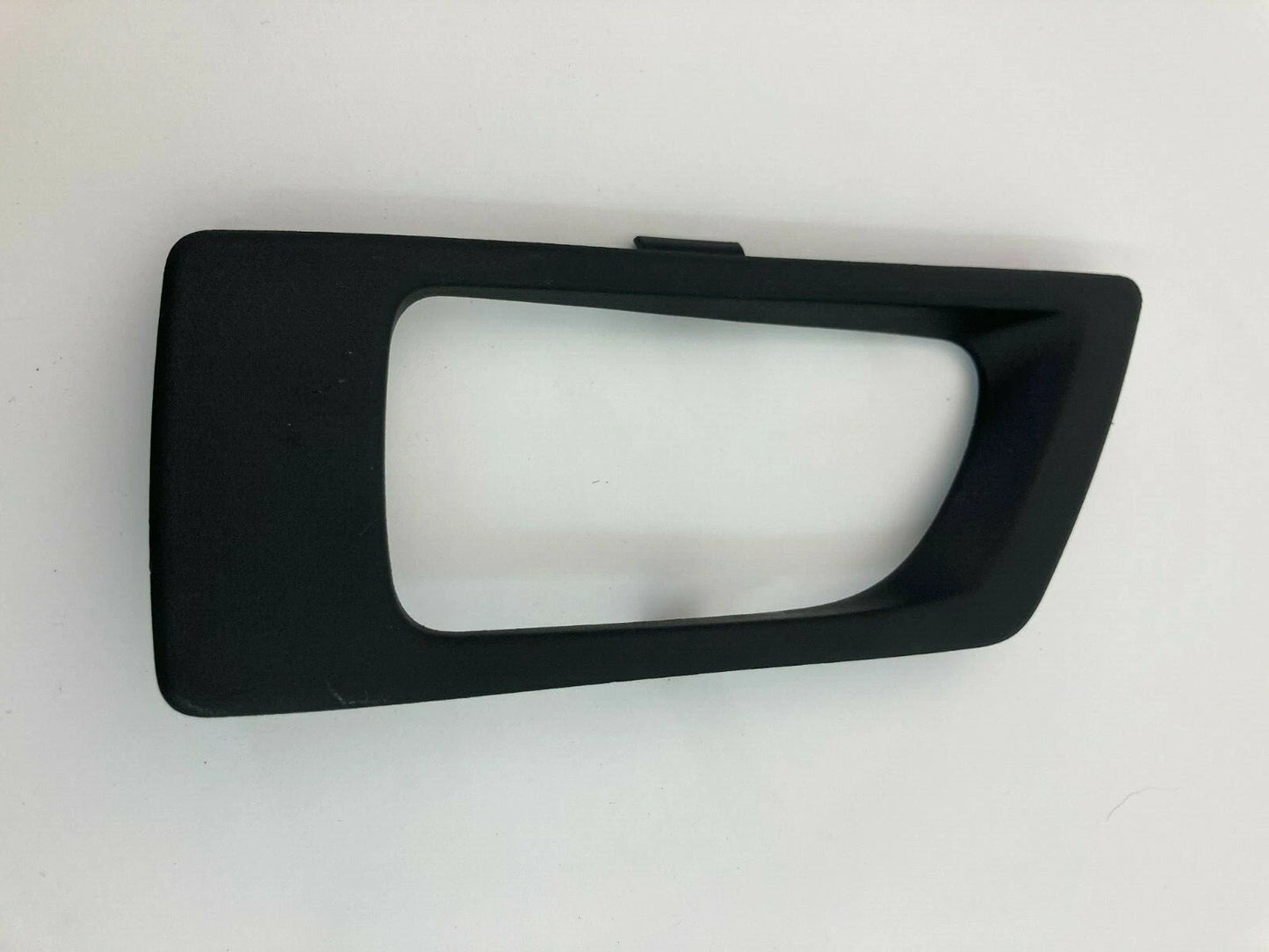 2010-2014 SUBARU OUTBACK REAR LEFT DRIVER INSIDE INTERIOR DOOR HANDLE BEZEL OEM