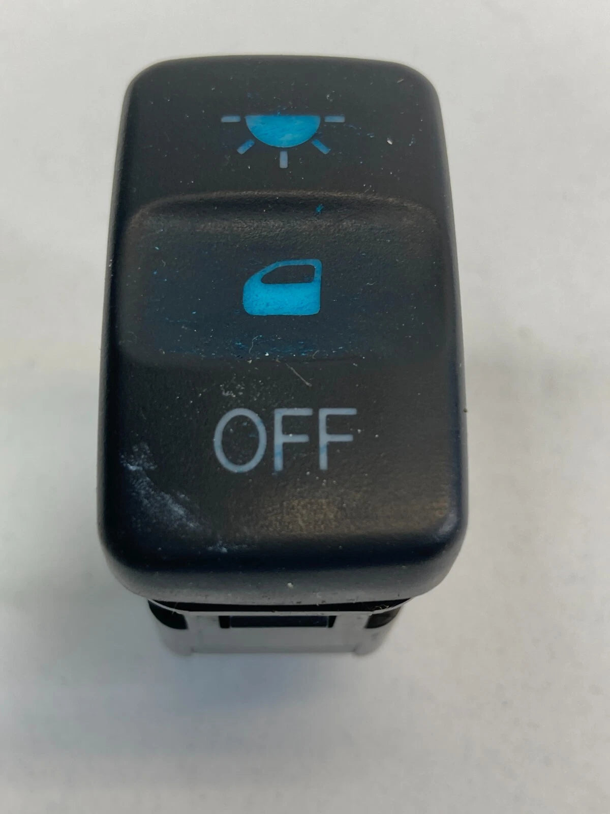 1999-2004 HONDA ODYSSEY INTERIOR DOME LIGHT LAMP POWER CONTROL SWITCH M231972