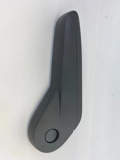 2009 2010 VOLKSWAGEN ROUTAN FRONT RIGHT PASSENGER SIDE SEAT ARMREST ARM REST