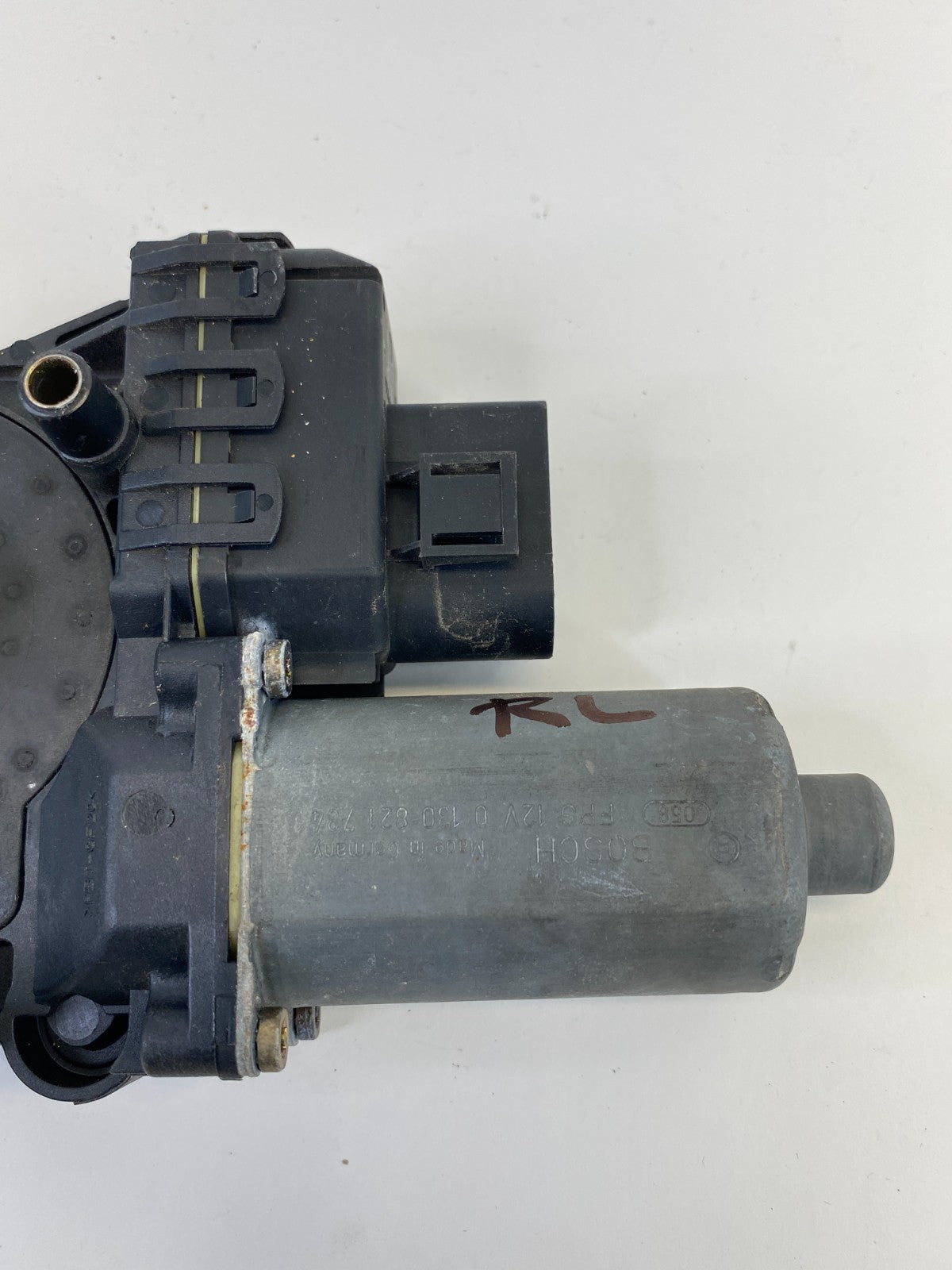1998-2004 Audi A6 Quattro Rear Left Side Door Power Window Motor 0130821784 OEM