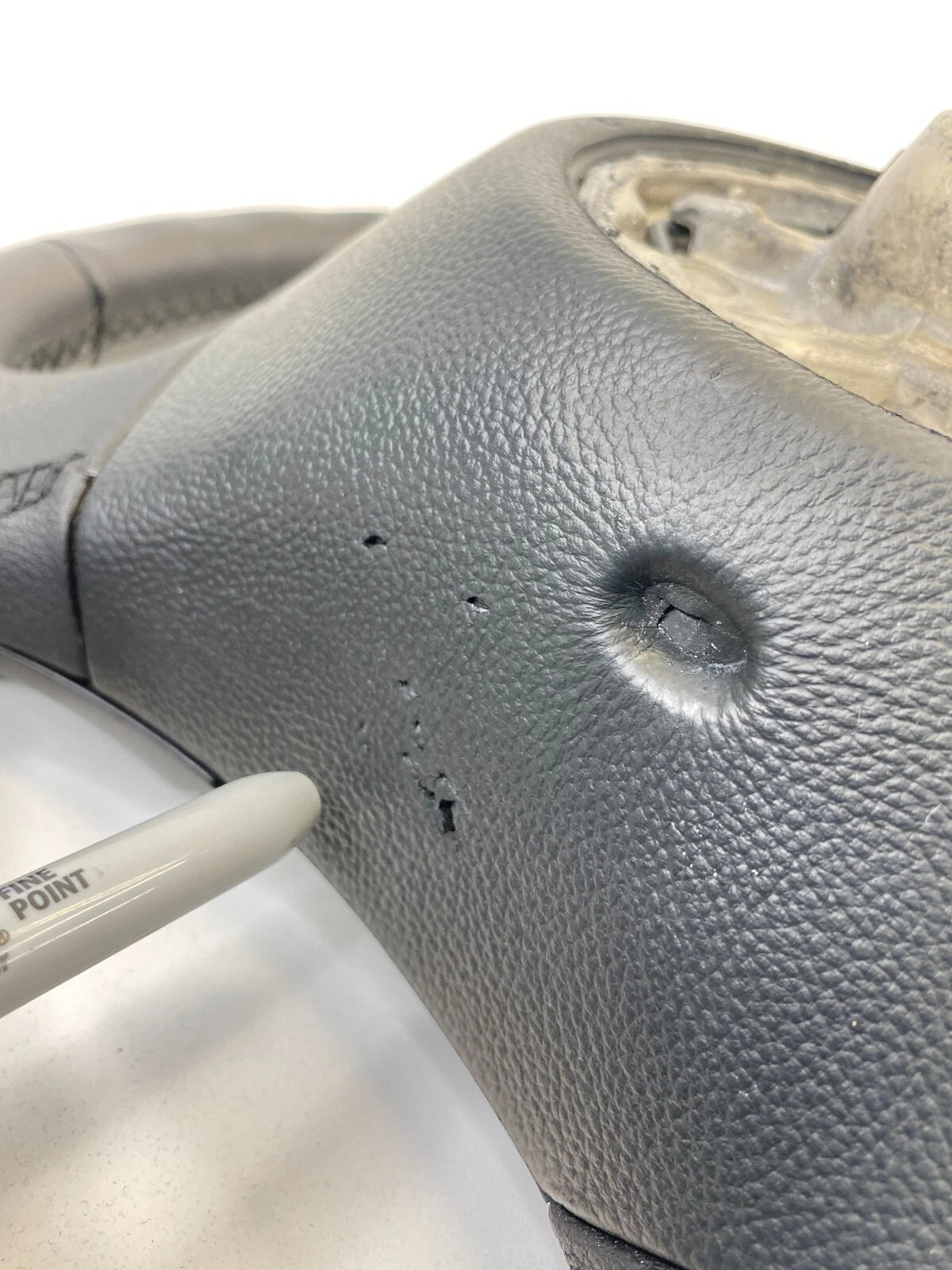 2007-2012 BMW 328I STEERING WHEEL W MULTI FUNTION CONTROL SWITCH 676454707 OEM