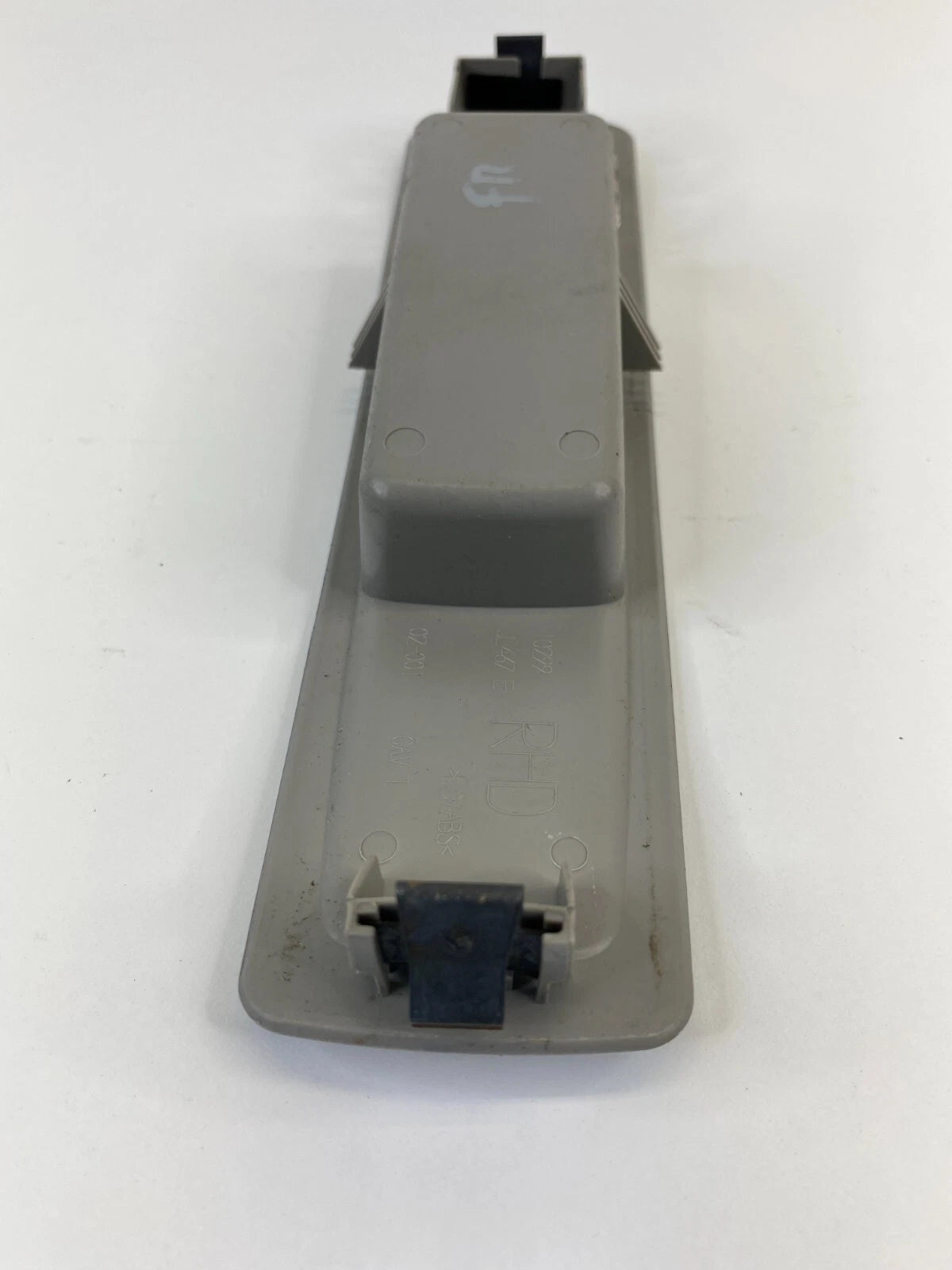 04-07 CADILLAC SRX 03-07 CTS FRONT PASSENGER WINDOW SWITCH BEZEL 10299-JL467 OEM