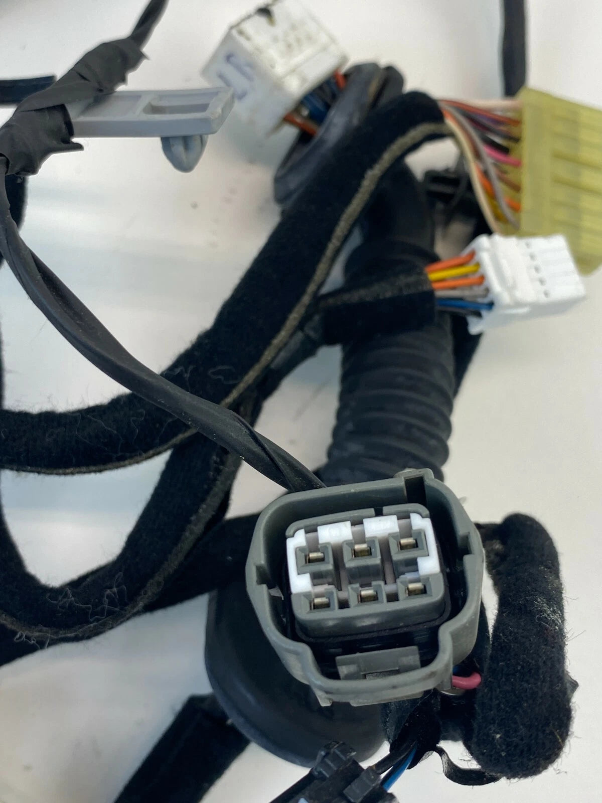 2004-2006 KIA AMANTI REAR LEFT SIDE DOOR PANEL WIRE WIRING HARNESS 91650-3F011