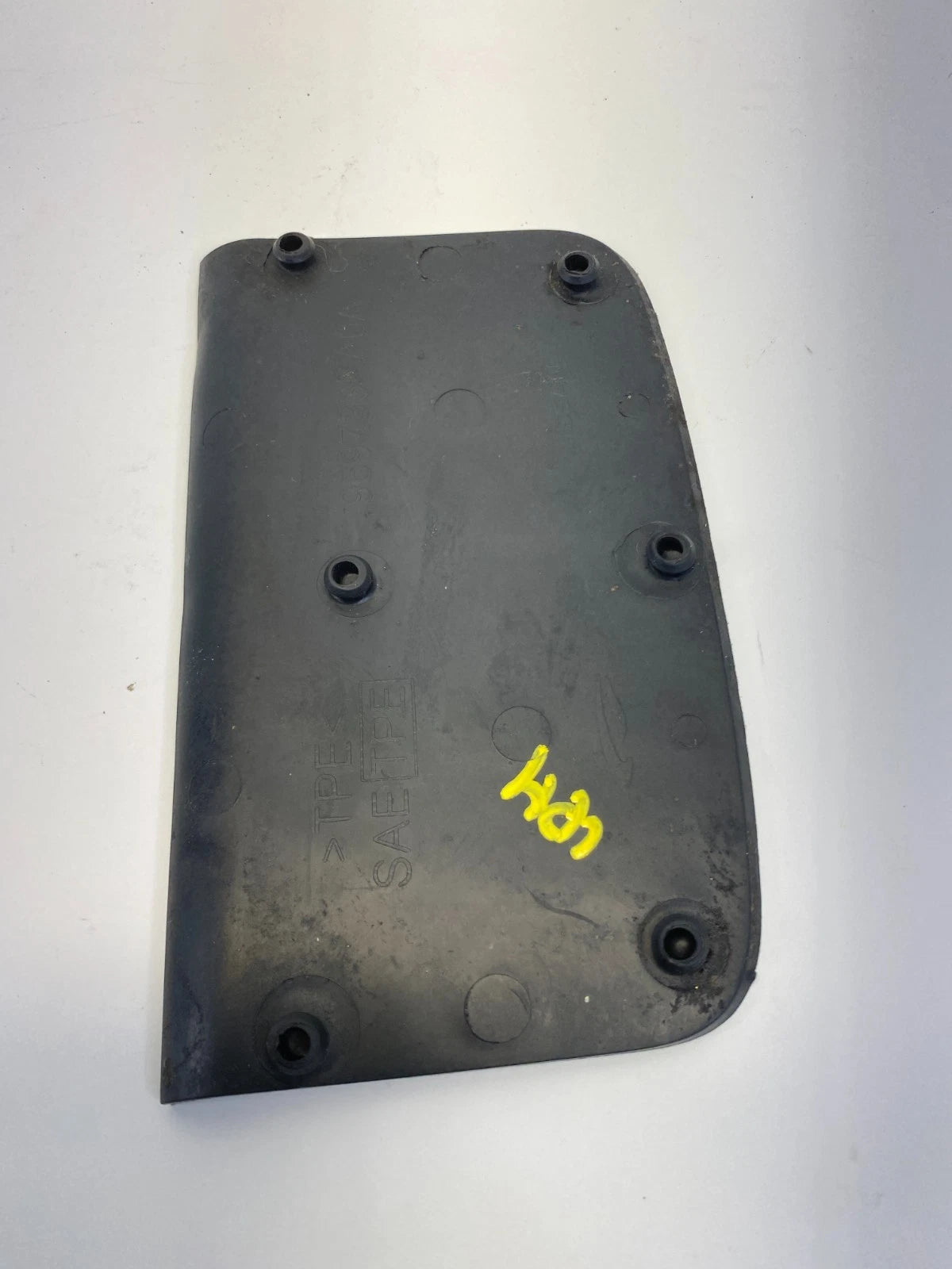 2013-2019 NISSAN PATHFINDER CENTER CONSOLE MAT POCKET LID 969733KA0A OEM