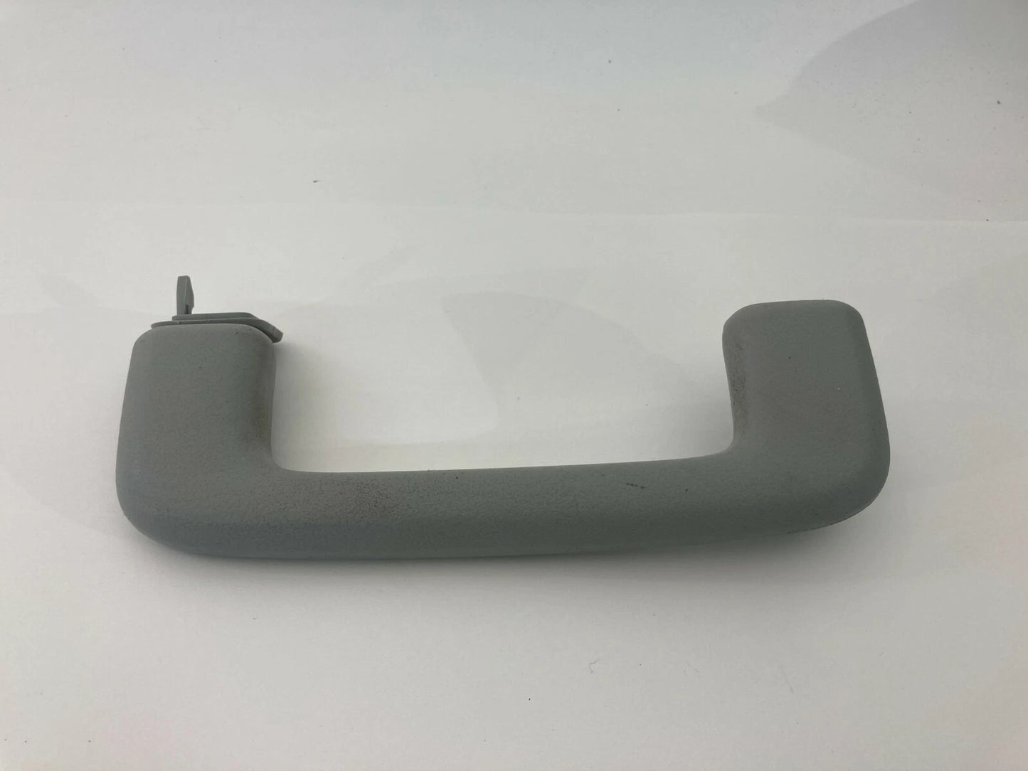 2007-2013 MITSUBISHI OUTLANDER INTERIOR CEILING GRAB HANDLE ASSY GRAY COLOR OEM