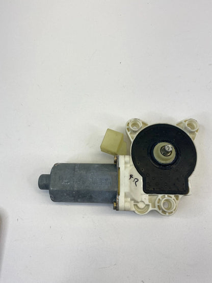 03-09 MERCEDES-BENZ E320 03-06 E500 FRONT RIGHT DOOR WINDOW MOTOR 2118203042 OEM