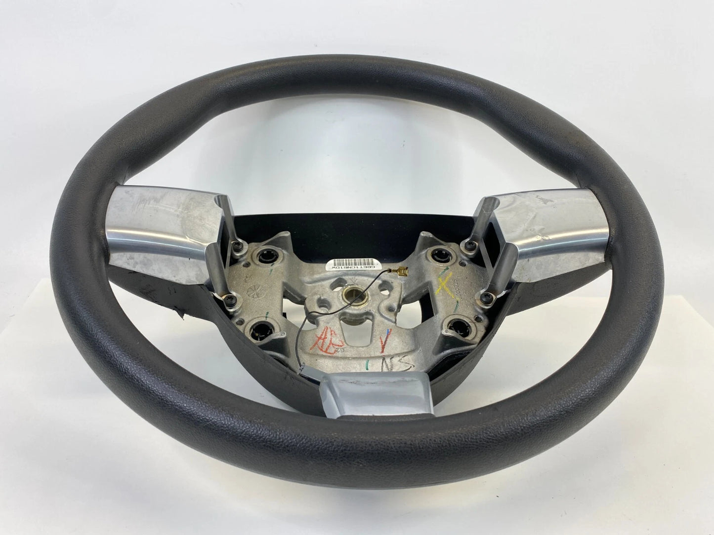 2006-2008 PONTIAC GRAND PRIX LEFT SIDE STEERING WHEEL ASSEMBLY OEM