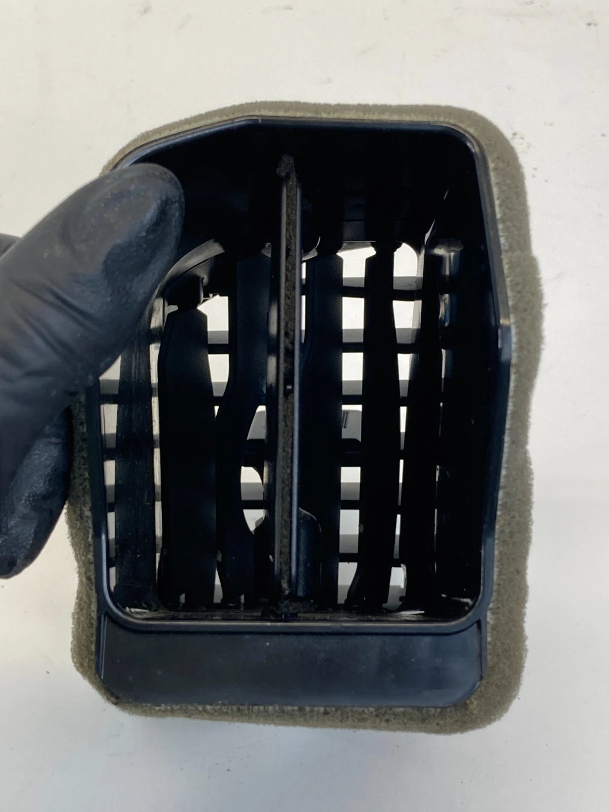 2013-2018 NISSAN ALTIMA DASH RIGHT PASSENGER SIDE A/C AIR VENT DUCT OUTER OEM