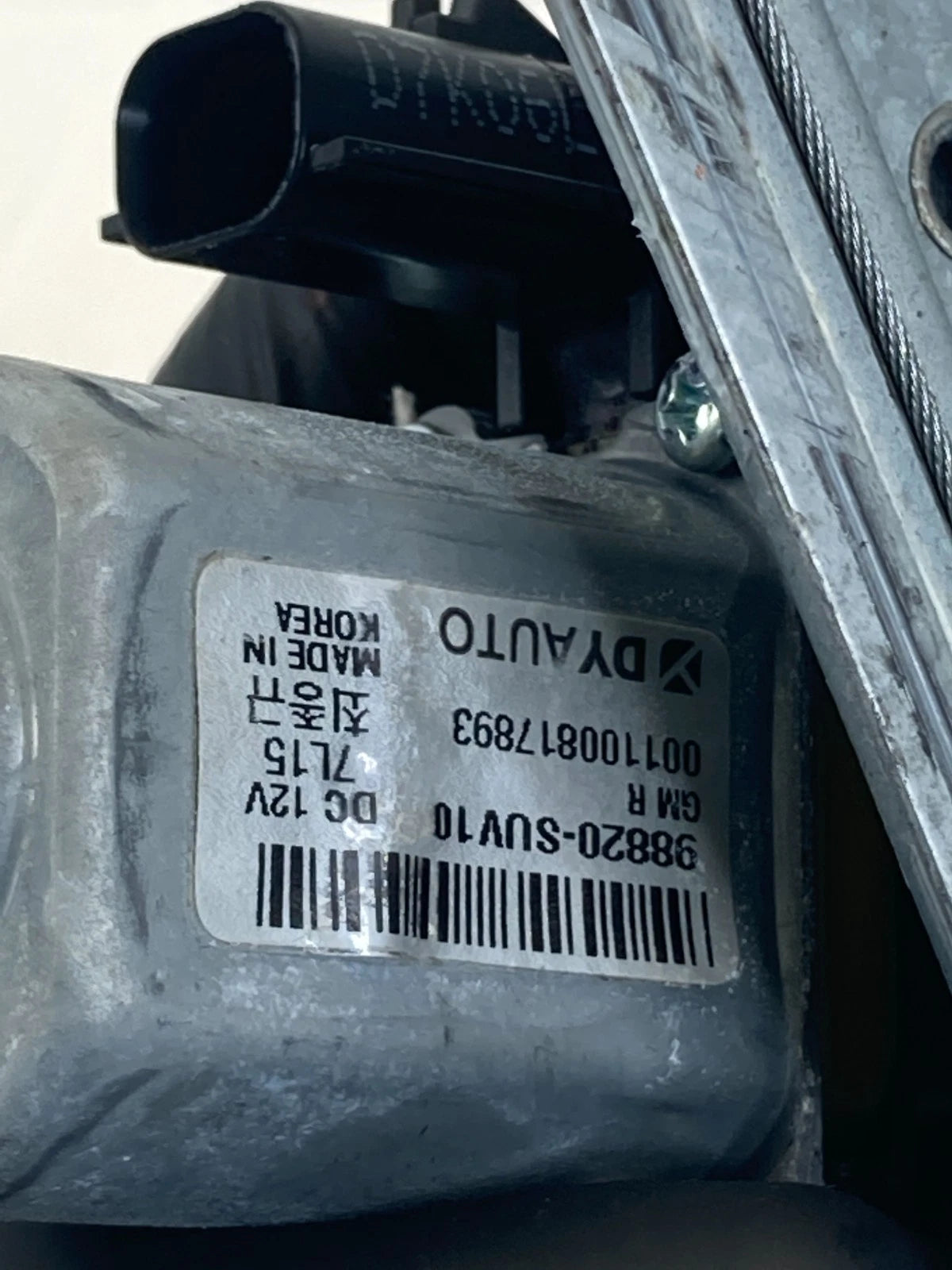 2015-2020 Chevrolet Trax Window Rear Left Window Motor w/ Regulator 98820-SUV10