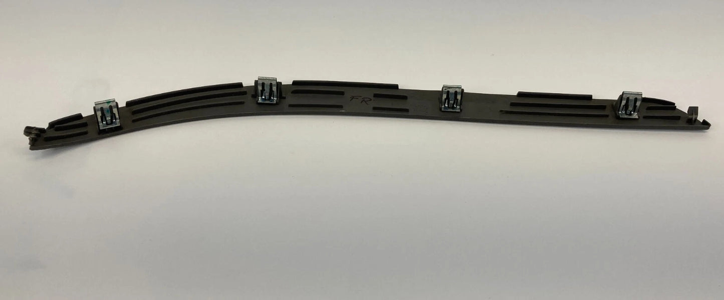 2013-2015 CHEVROLET MALIBU FRONT RIGHT SIDE DOOR PULL HANDLE COVER TRIM BEZEL