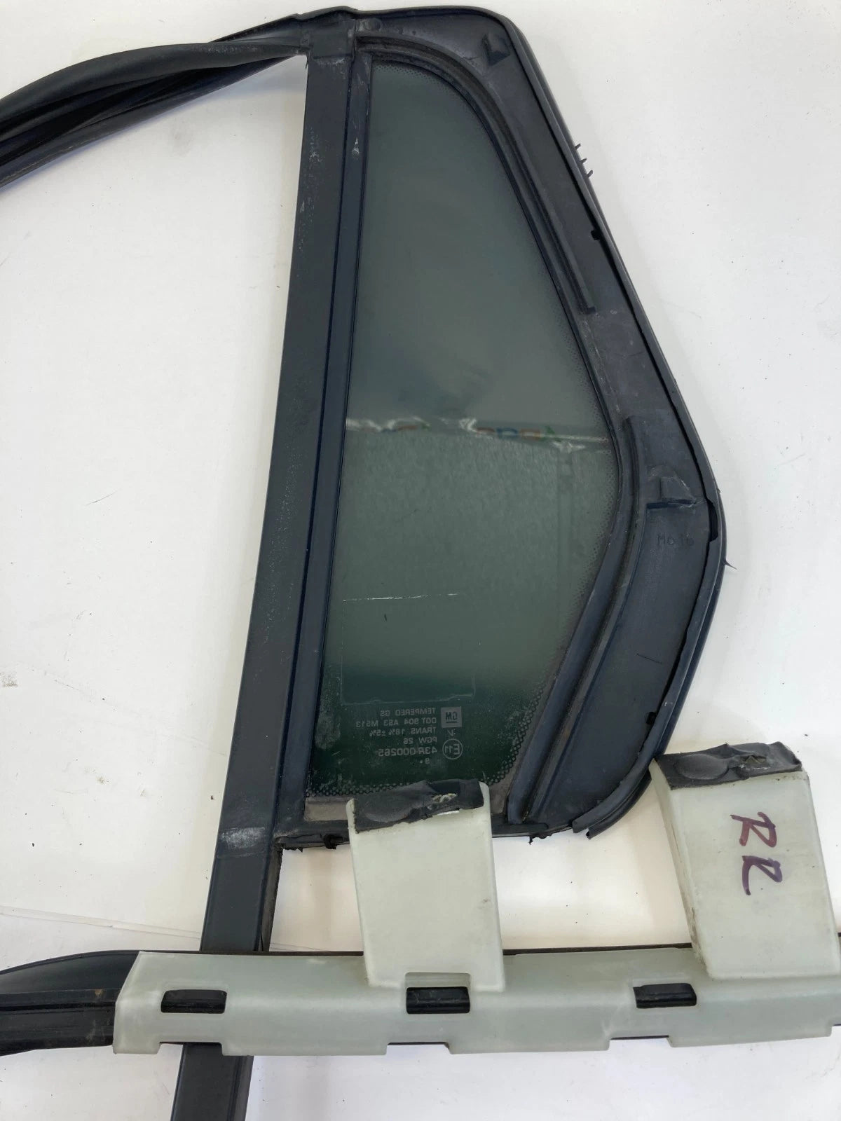 2010-2017 GMC Terrain Rear Right Side Door Vent Window Glass E1143R-000265 OEM