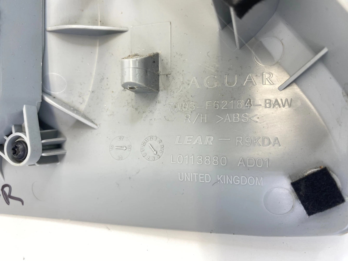 2009-2011 Jaguar XF Front Right Seat Control Switch W/ Trim 7W93-F62184-BAW OEM