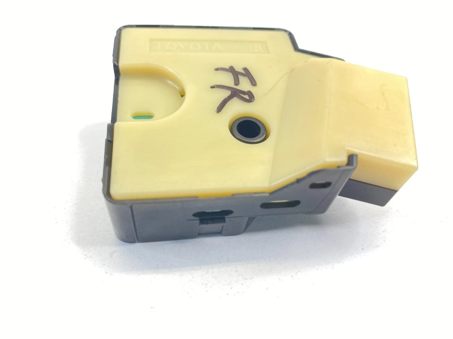 1998-2000 LEXUS LS400 FRONT RIGHT PASSENGER SEAT BELT ADJUSTMENT SWITCH 182497 R