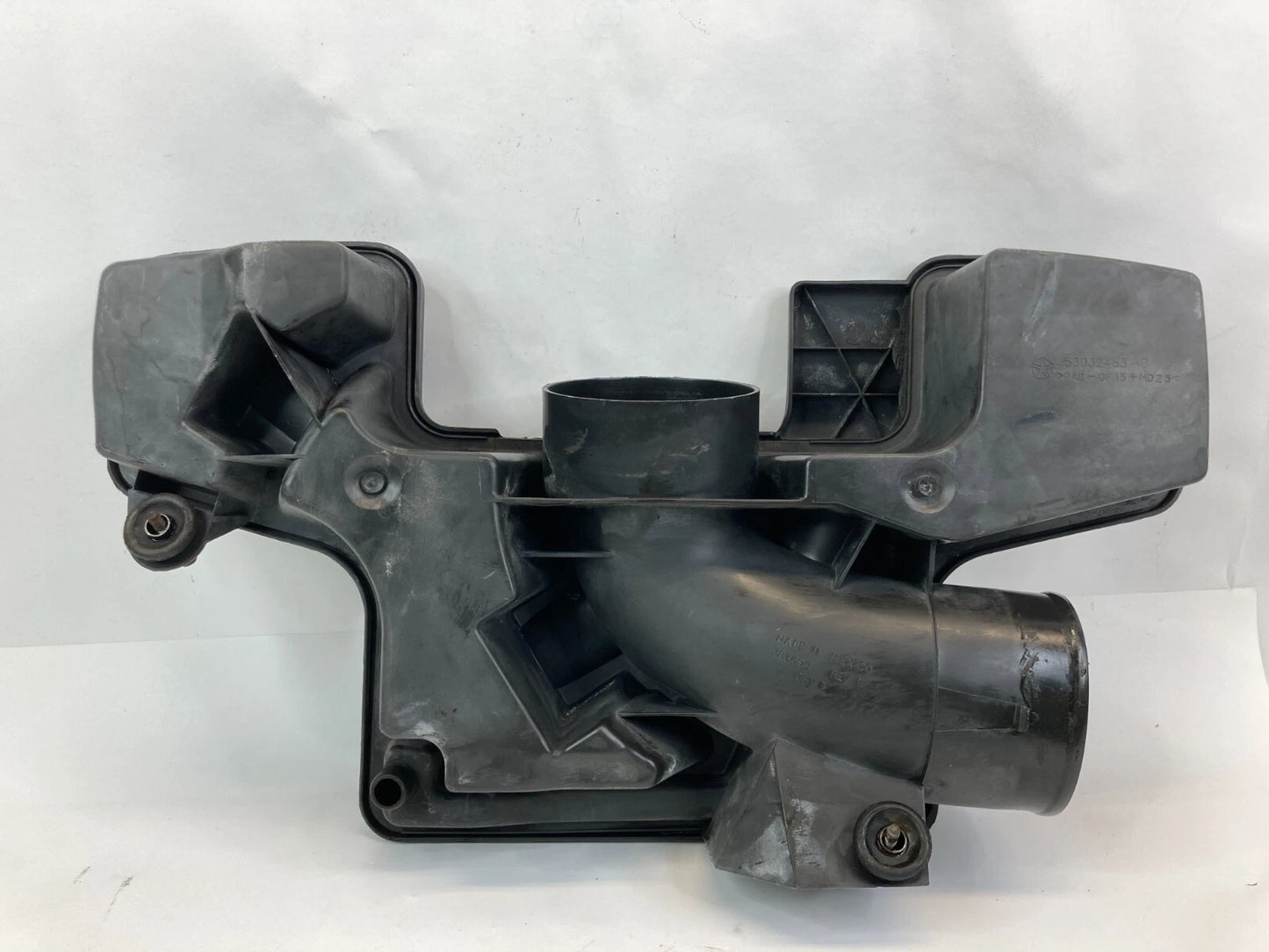 03-05 DODGE RAM 2500 5.7L HEMI INTAKE CLEANER RESONATOR THROTTLE BODY PLENUM BOX