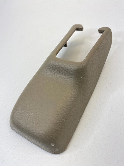 2000-2004 SUBARU OUTBACK FRONT LEFT SEAT TRACK RAIL END CAP COVER 64280AA061 OEM