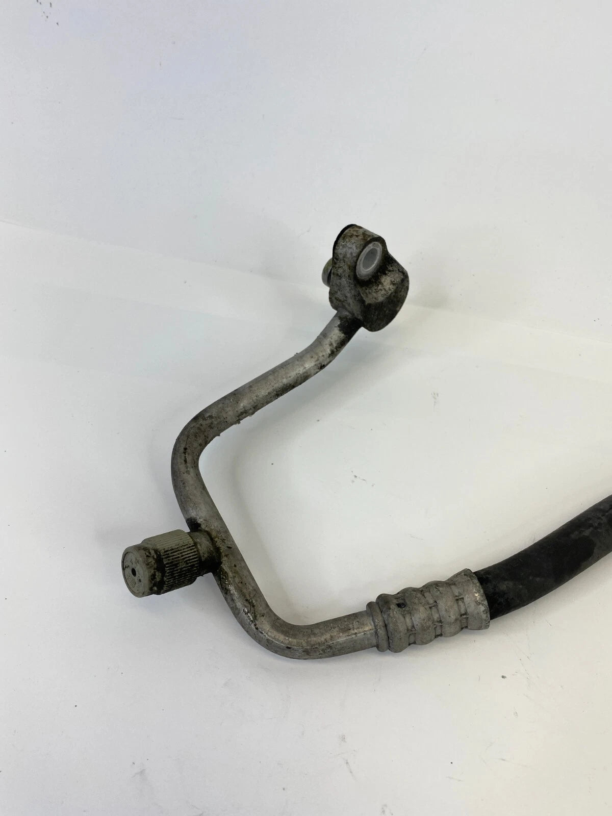 2007-2009 DODGE CALIBER 2.0L A/C REFRIGERANT DISCHARGE HOSE LINE 05058553AD OEM