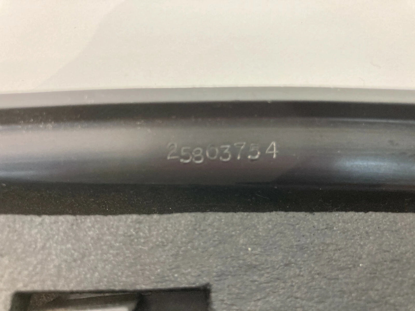 2007-2010 SATURN OUTLOOK REAR RIGHT PASSENGER INTERIOR DOOR UPPER TRIM COVER OEM