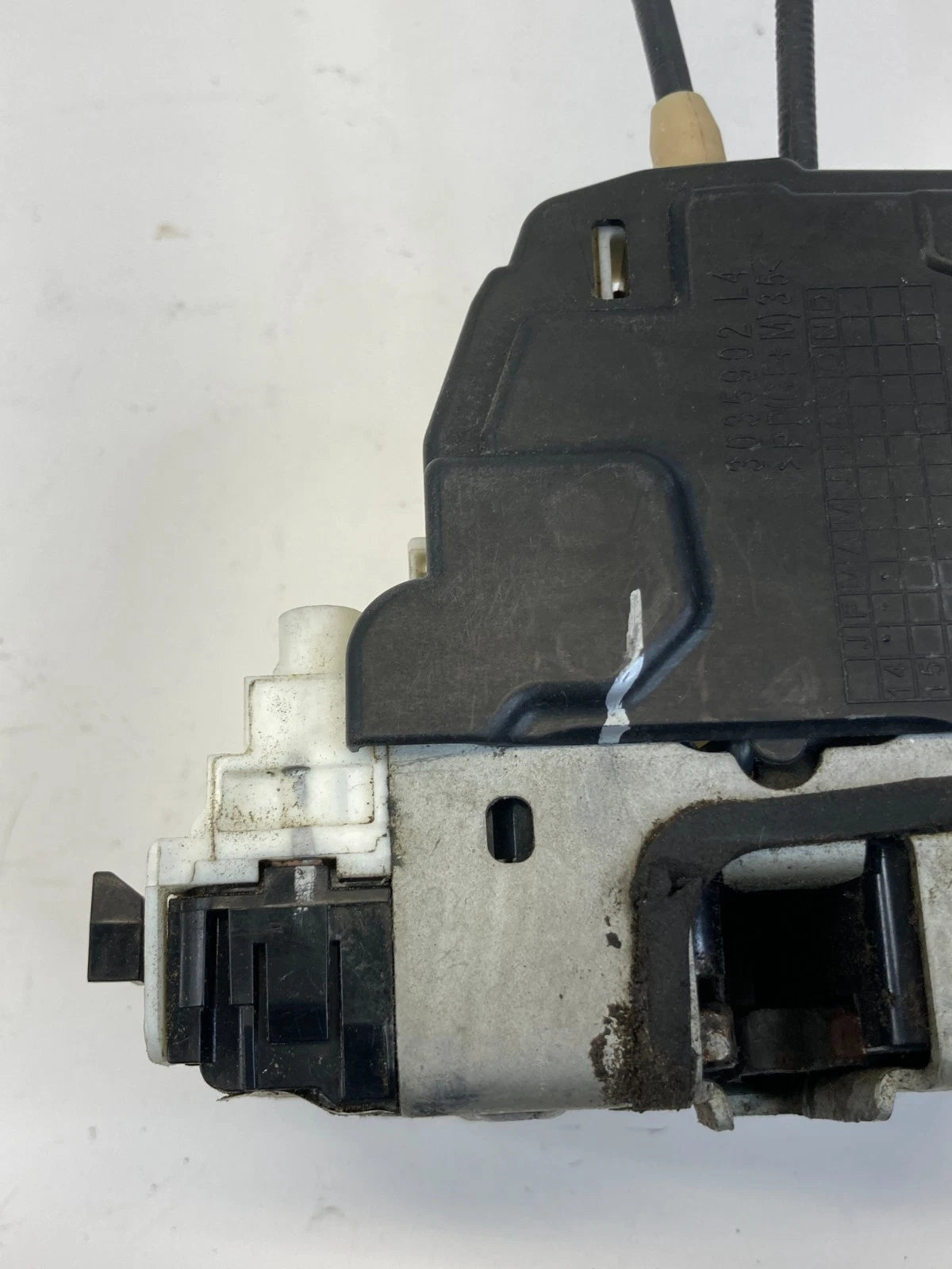 2015-2017 Chrysler 200 11-23 Charger Front Left Driver Door Lock Latch 4589913AE